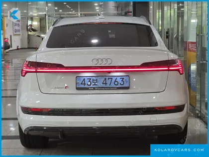 AUDI E-TRON S SPORTBACK