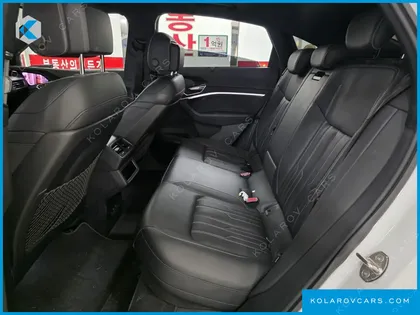AUDI E-TRON S SPORTBACK