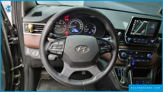 HYUNDAI STAREX 4WD CAMPING CAR