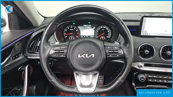 KIA STINGER 2.5 AWD MASTERS