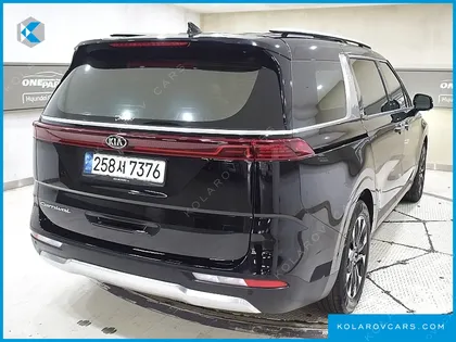 KIA CARNIVAL 9-SEATER SIGNATURE