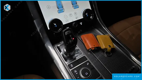 LAND ROVER RANGE ROVER SPORT D300 HSE DYNAMIC
