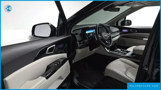 KIA CARNIVAL GASOLINE 7-SEATER SIGNATURE