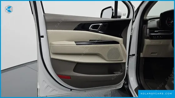KIA CARNIVAL 9-SEATER PRESTIGE