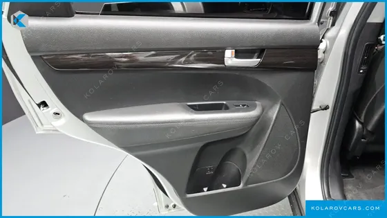 KIA SORENTO DIESEL 2.0 2WD TLX