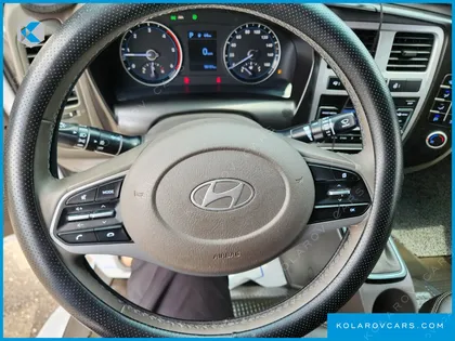HYUNDAI PORTER II SUPER CABIN LPG