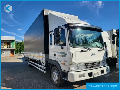 HYUNDAI MEGA TRUCK GOLD
