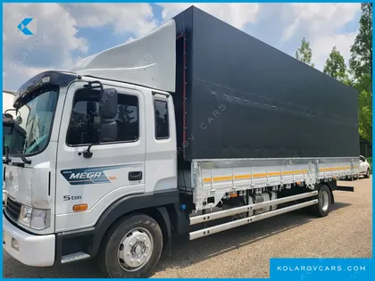 HYUNDAI MEGA TRUCK GOLD