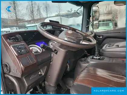 HYUNDAI MEGA TRUCK GOLD