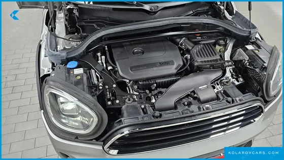 MINI COUNTRYMAN CLASSIC PLUS LAUNCH PACK