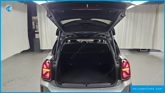 MINI COUNTRYMAN CLASSIC PLUS LAUNCH PACK