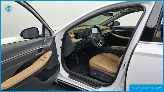 HYUNDAI SONATA INSPIRATION