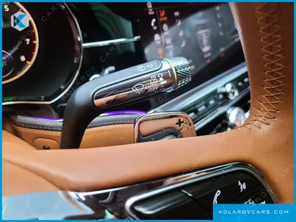 BENTLEY FLYING SPUR 4.0