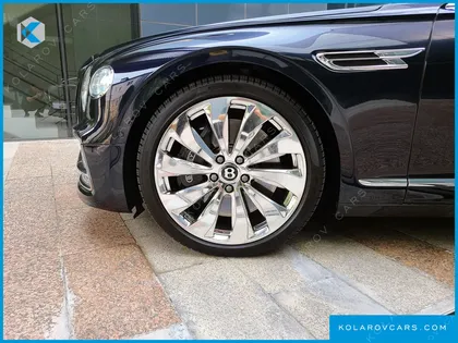 BENTLEY FLYING SPUR 4.0