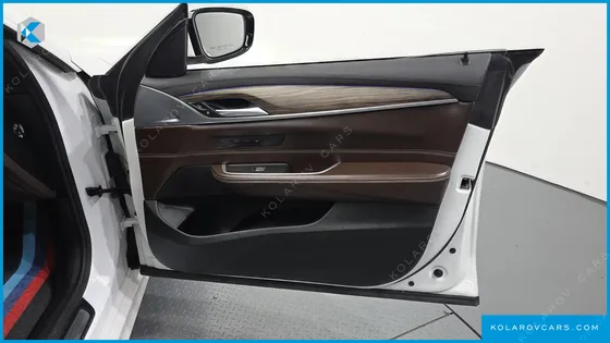BMW GRAN TURISMO (GT) 620D XDRIVE M SPORT