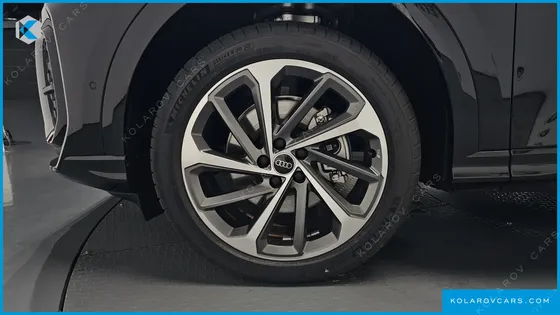 AUDI Q5 40 TFSI 콰트로 S LINE SPORTBACK