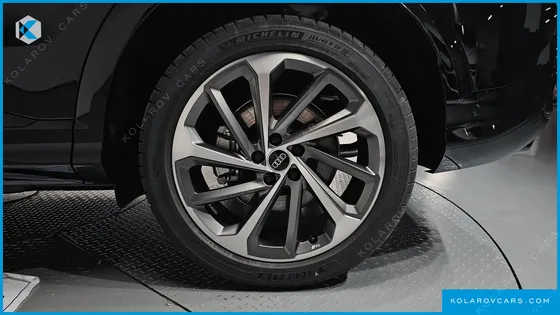AUDI Q5 40 TFSI 콰트로 S LINE SPORTBACK