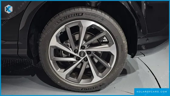 AUDI Q5 40 TFSI 콰트로 S LINE SPORTBACK