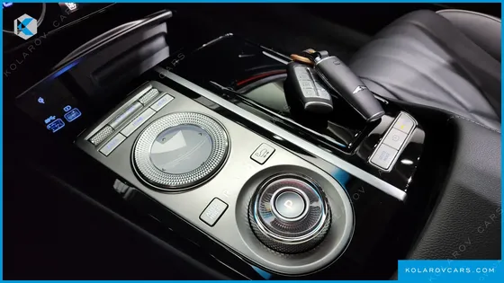 GENESIS G80 GASOLINE 2.5 TURBO 2WD