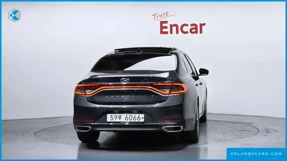HYUNDAI GRANDEUR 3.3 CELEBRITY