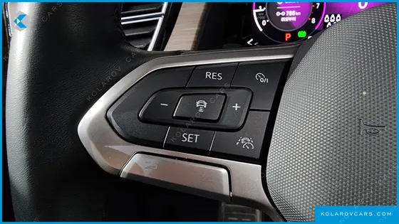 VOLKSWAGEN ATLAS 2.0 TSI R-LINE 7-SEATER