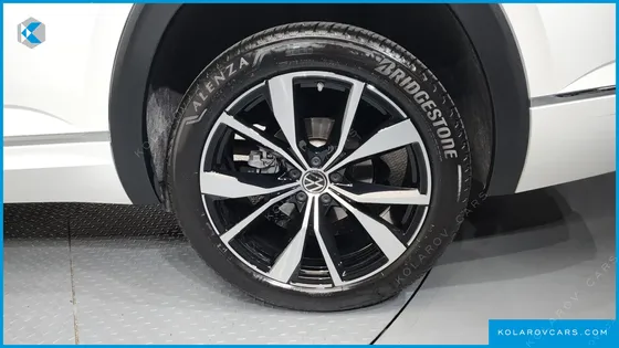 VOLKSWAGEN ATLAS 2.0 TSI R-LINE 7-SEATER