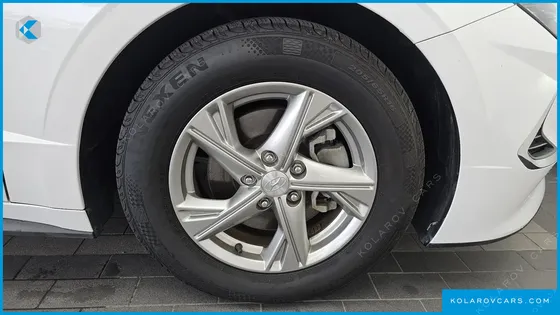 HYUNDAI SONATA 2.0