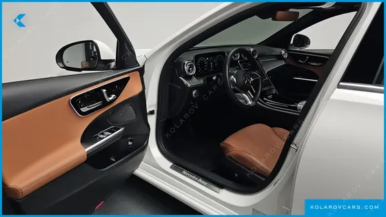 MERCEDES C-CLASS C300 4MATIC AVANTGARDE