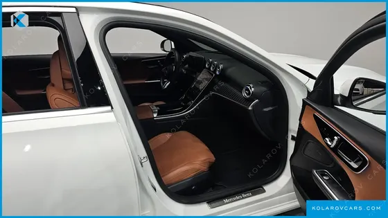 MERCEDES C-CLASS C300 4MATIC AVANTGARDE