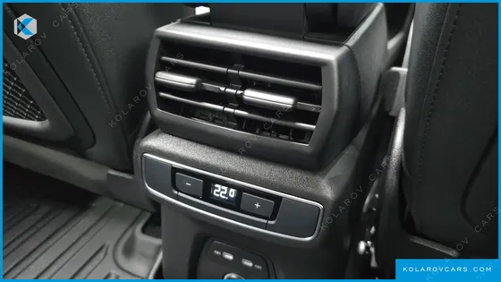 AUDI Q4 E-TRON 40 PREMIUM