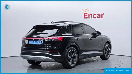 AUDI Q4 E-TRON 40 PREMIUM