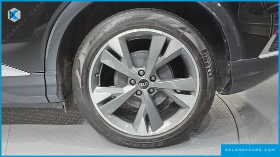 AUDI Q4 E-TRON 40 PREMIUM