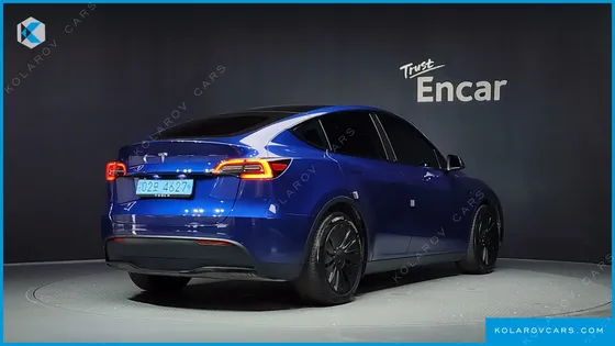 TESLA MODEL Y RWD