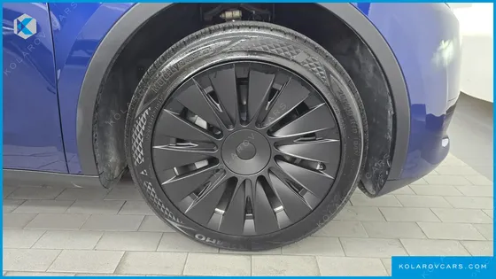 TESLA MODEL Y RWD