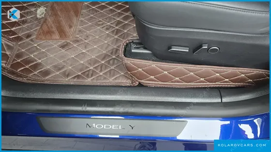 TESLA MODEL Y RWD