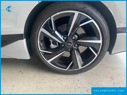 AUDI A6 E-TRON PERFORMANCE S LINE