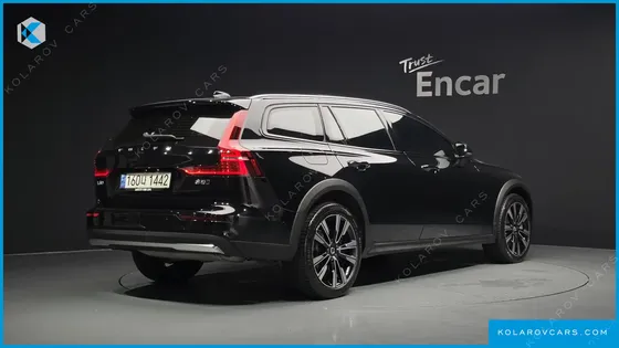 VOLVO V60 B5 ULTIMATE AWD