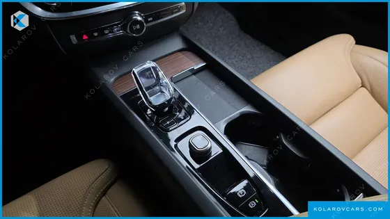 VOLVO V60 B5 ULTIMATE AWD