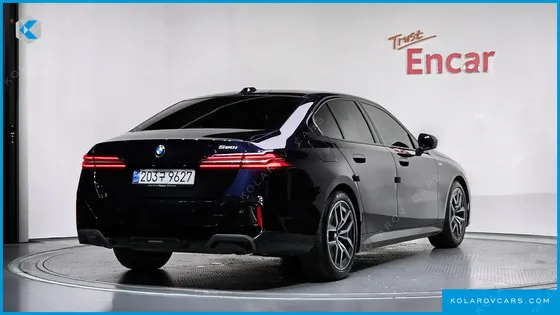 BMW 5 SERIES 520I M SPORT
