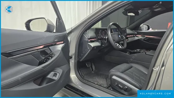 BMW 5 SERIES 520I M SPORT