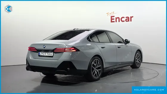 BMW 5 SERIES 520I M SPORT