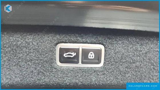 GENESIS G90 GASOLINE 3.5 TURBO AWD