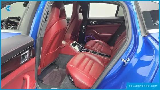 PORSCHE PANAMERA 3.0 AWD