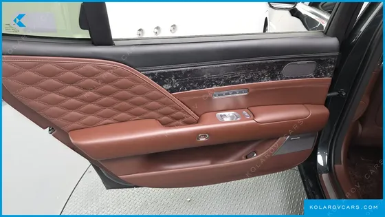 GENESIS G90 GASOLINE 3.5 TURBO E-S/C AWD LWB