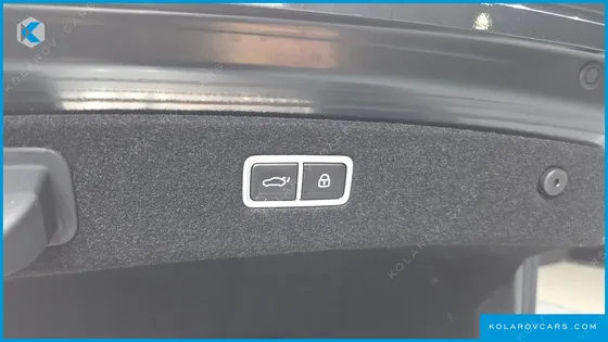 GENESIS G90 GASOLINE 3.5 TURBO E-S/C AWD LWB