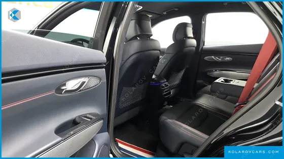 GENESIS GV70 2.5T GASOLINE 2WD