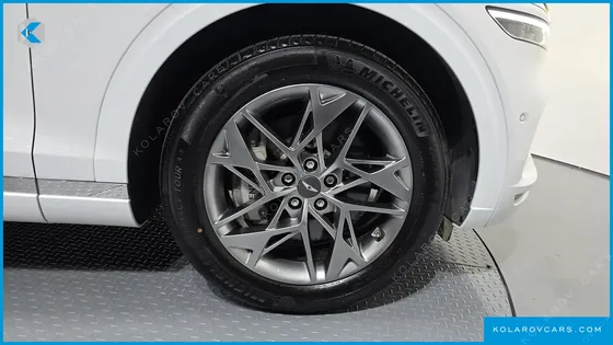 GENESIS GV70 2.5T GASOLINE 2WD