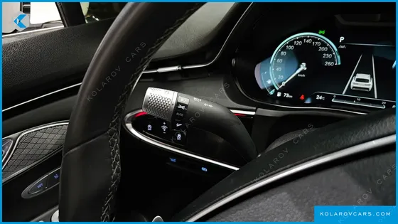GENESIS GV70 2.5T GASOLINE 2WD