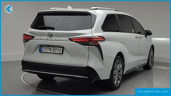 TOYOTA SIENNA 2.5 HYBRID 2WD