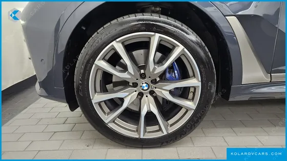 BMW X7 M50I 6STR